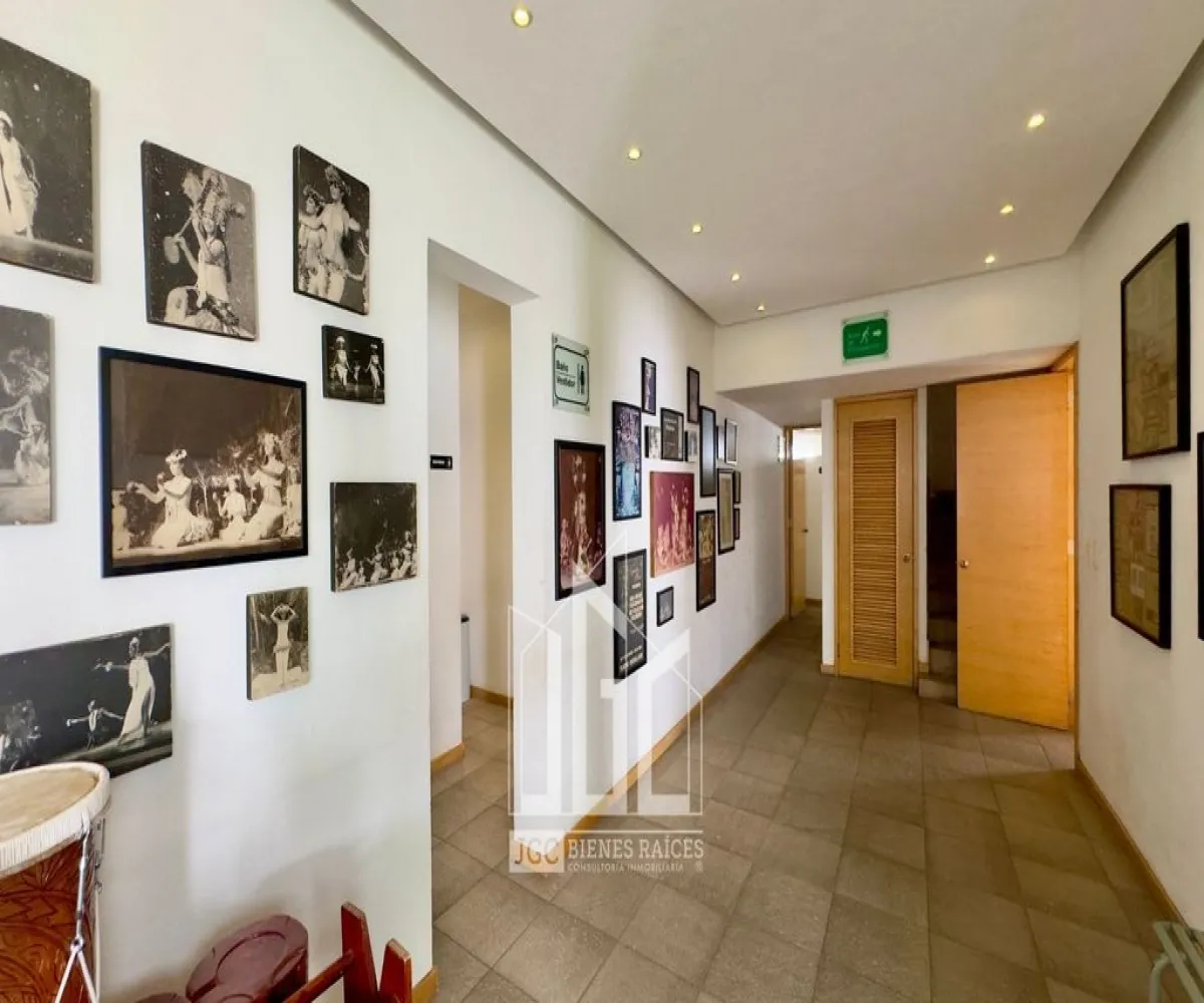 Casa En Venta,Ciudad del Sol,Avenida Xochitl 211, Zapopan, Jalisco 45050, 5 Habitaciones,4 Baños,Avenida Xochitl,1,pfyF0Uc