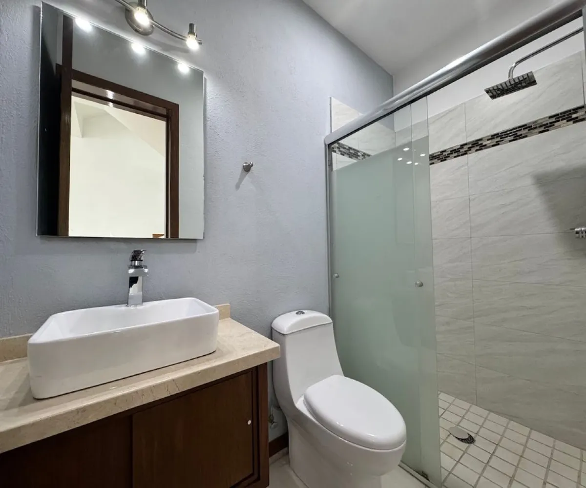 Casa En Venta,Los Almendros,Prolongación Río Blanco 1676, Zapopan, Jalisco 45135, 4 Habitaciones,3 Baños,Prolongación Río Blanco,3,pqSgwz2