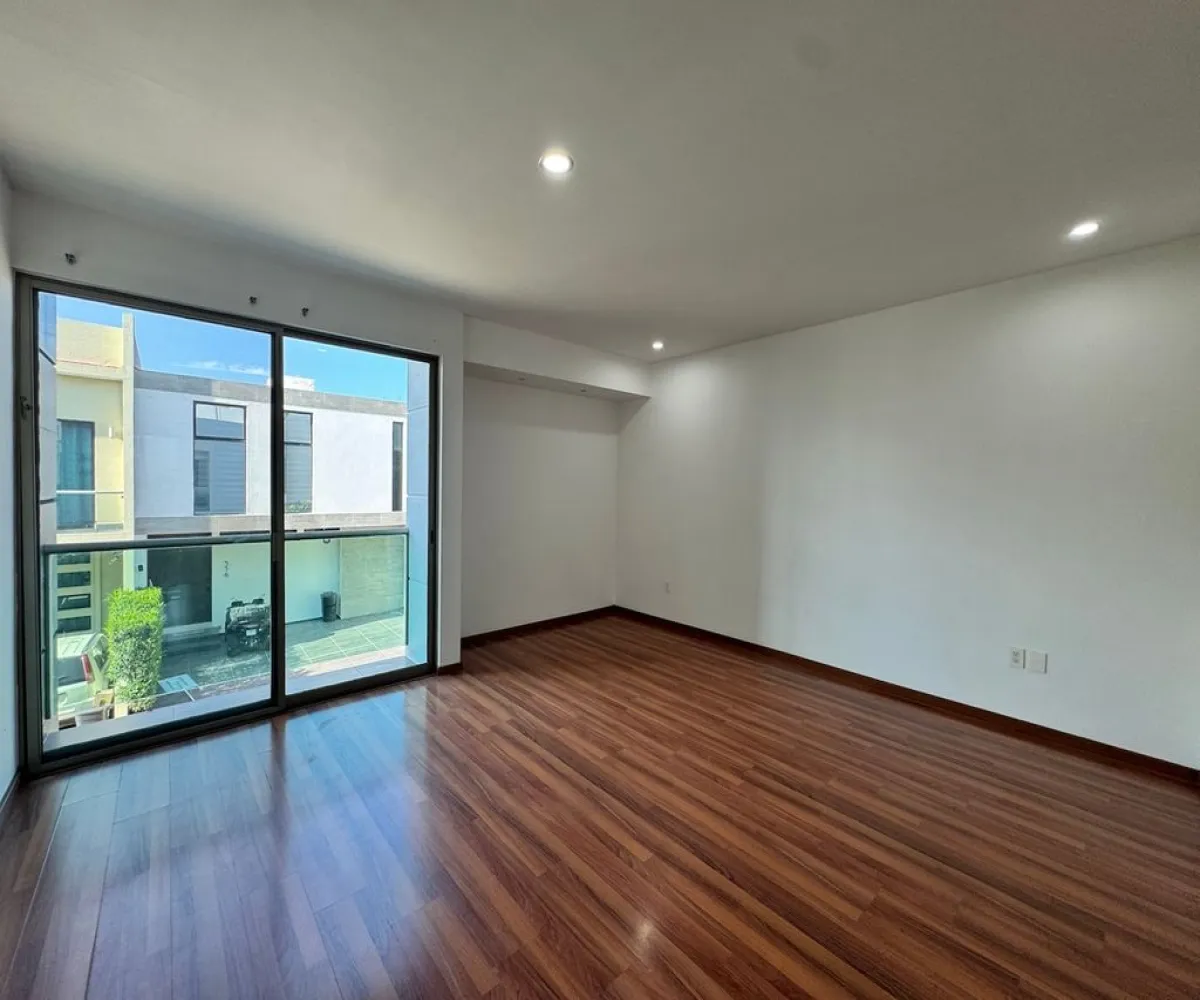 Casa En Venta,Los Almendros,Prolongación Río Blanco 1676, Zapopan, Jalisco 45135, 4 Habitaciones,3 Baños,Prolongación Río Blanco,3,pqSgwz2