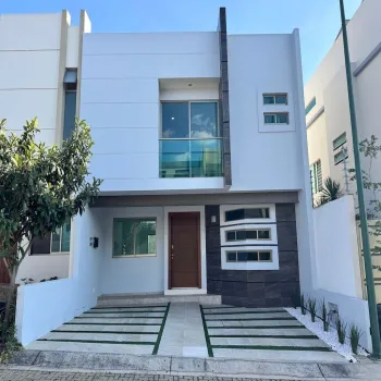 Casa En Venta,Los Almendros,Prolongación Río Blanco 1676, Zapopan, Jalisco 45135, 4 Habitaciones,3 Baños,Prolongación Río Blanco,3,pqSgwz2
