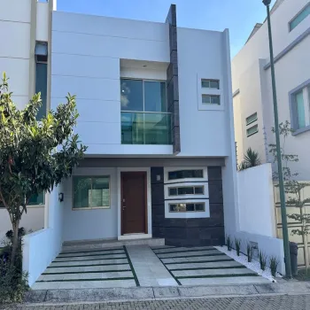 Casa En Venta,Los Almendros,Prolongación Río Blanco 1676, Zapopan, Jalisco 45135, 4 Habitaciones,3 Baños,Prolongación Río Blanco,3,pqSgwz2