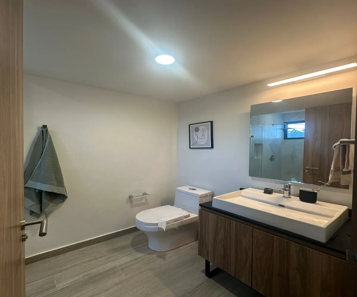 Departamento En PreVenta,Lagos del Country,Av. Manuel Avila Camacho 2400, Zapopan, Jalisco 45177, 1 Cuarto,1 Baño,Av. Manuel Avila Camacho,723261