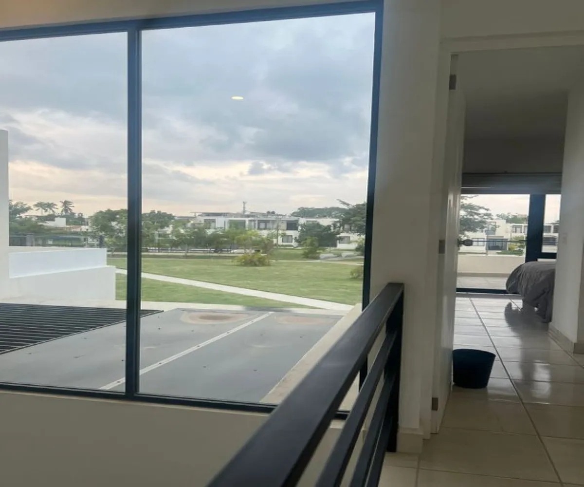 Casa En Venta,Calle J. Ma. Pino Suárez 338, Puerto Vallarta, Jalisco 48291, 2 Habitaciones,2 Baños,Calle J. Ma. Pino Suárez,2,pwQoySd