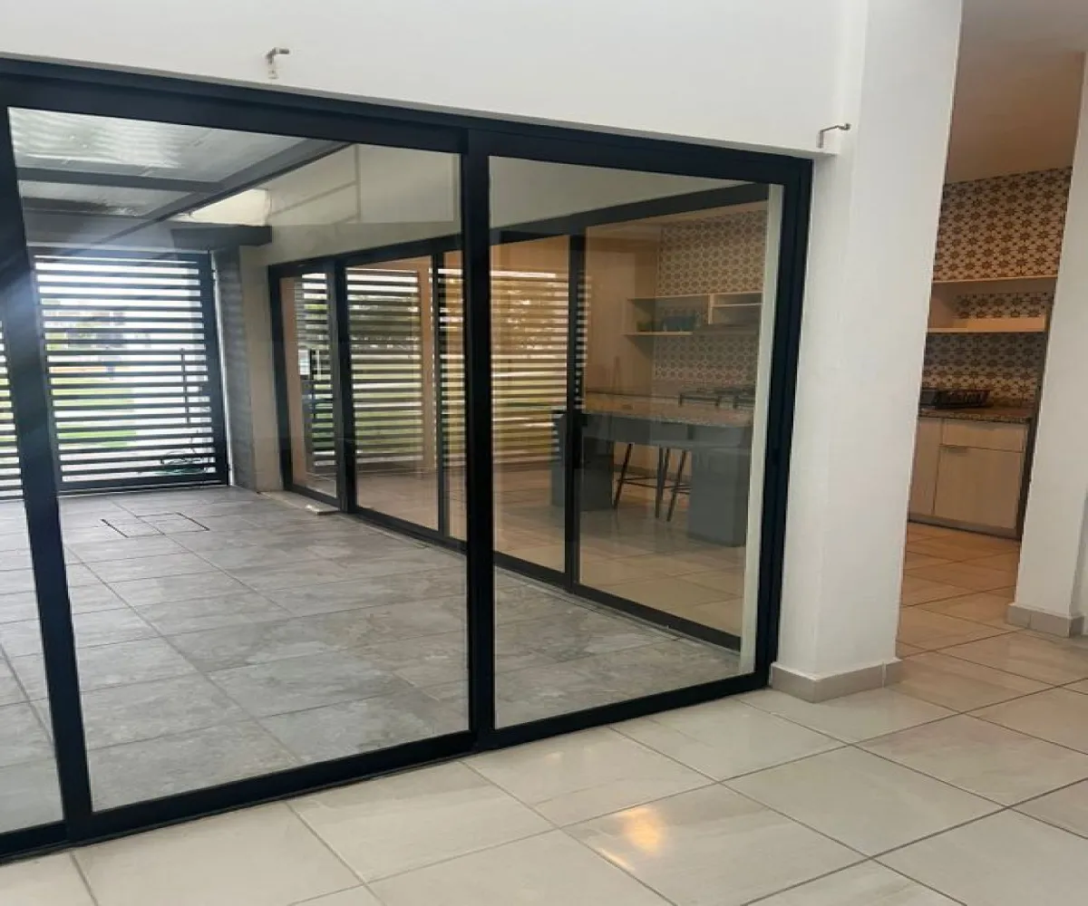 Casa En Venta,Calle J. Ma. Pino Suárez 338, Puerto Vallarta, Jalisco 48291, 2 Habitaciones,2 Baños,Calle J. Ma. Pino Suárez,2,pwQoySd