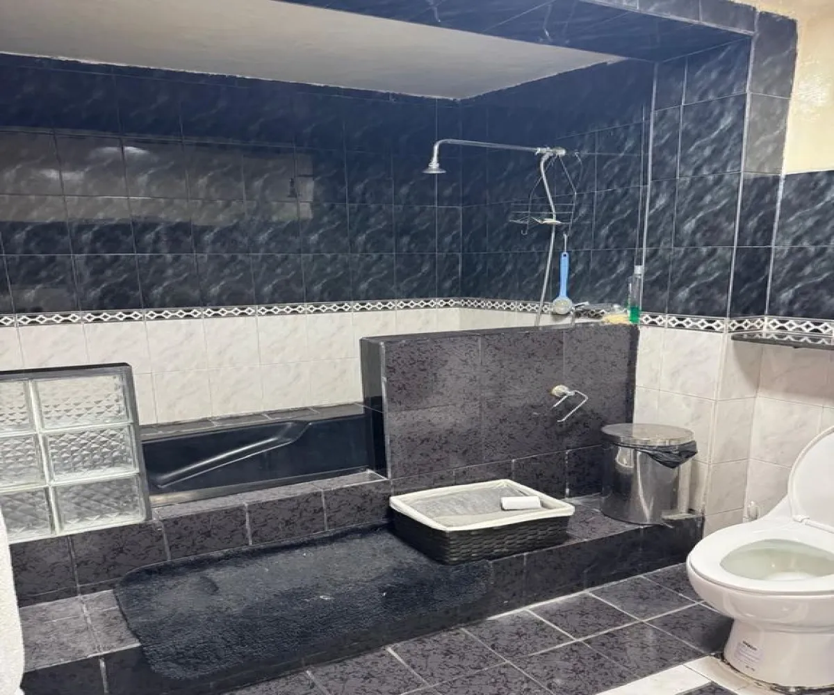 Casa En Venta,Alcalde Barranquitas,Calle Brillante 923, Guadalajara, Jalisco 44270, 4 Habitaciones,2 Baños,Calle Brillante,3,p5diRWv