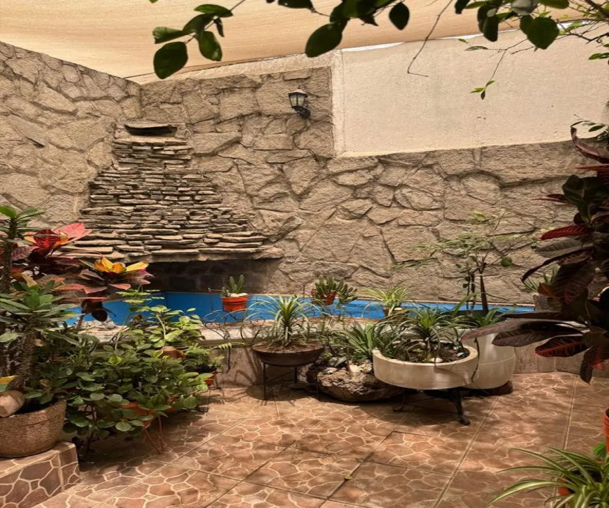 Casa En Venta,Alcalde Barranquitas,Calle Brillante 923, Guadalajara, Jalisco 44270, 4 Habitaciones,2 Baños,Calle Brillante,3,p5diRWv