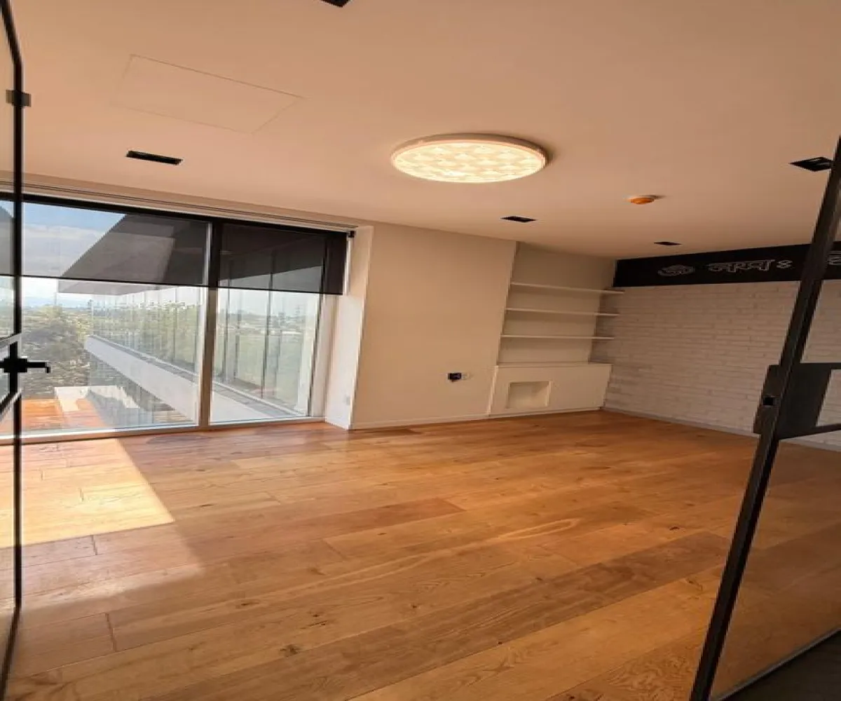 Oficina En Renta,Vallarta Universidad,Avenida Naciones Unidas 5528, Zapopan, Jalisco 45110,Avenida Naciones Unidas,1,pxy3QXr