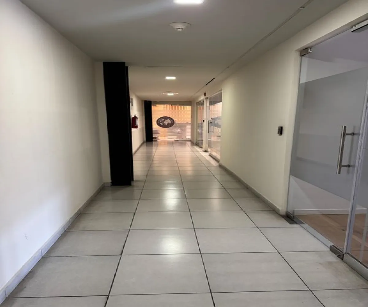 Oficina En Renta,Vallarta Universidad,Avenida Naciones Unidas 5528, Zapopan, Jalisco 45110,Avenida Naciones Unidas,1,pxy3QXr