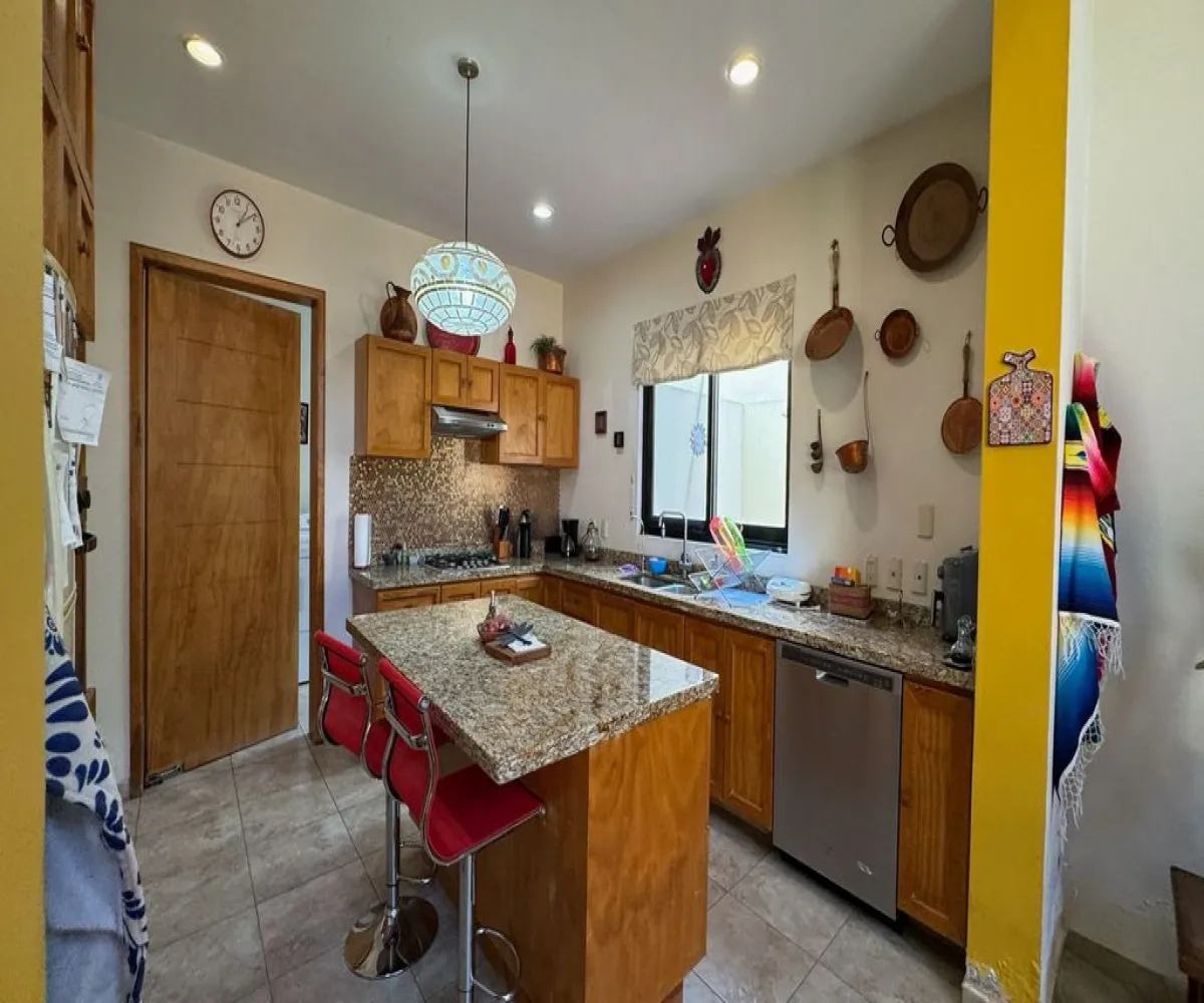 Casa En Renta,El Palomar,Paseo del Condor 123, Tlajomulco de Zúñiga, Jalisco 45643, 2 Habitaciones,2 Baños,Paseo del Condor,1,p7yyaNK