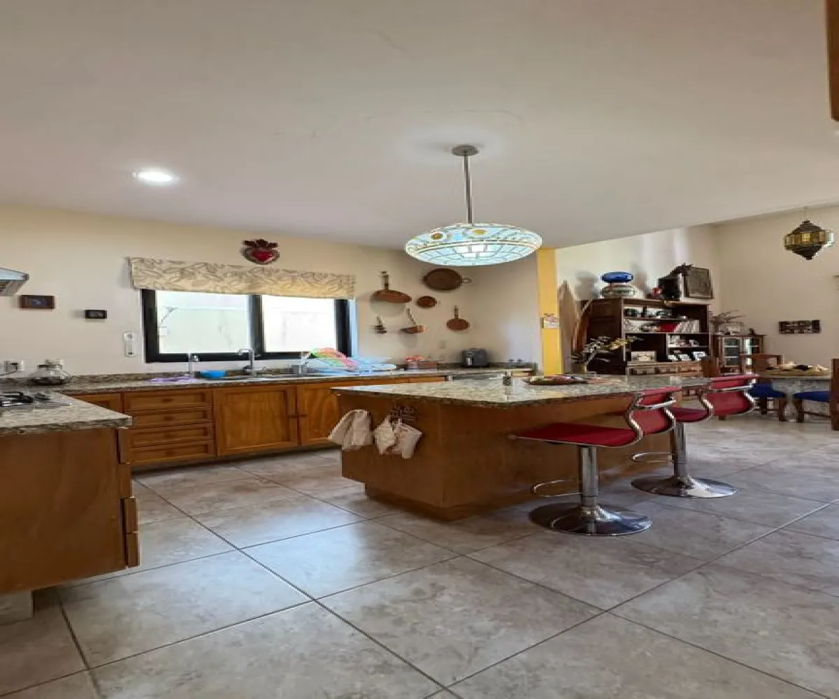 Casa En Renta,El Palomar,Paseo del Condor 123, Tlajomulco de Zúñiga, Jalisco 45643, 2 Habitaciones,2 Baños,Paseo del Condor,1,p7yyaNK