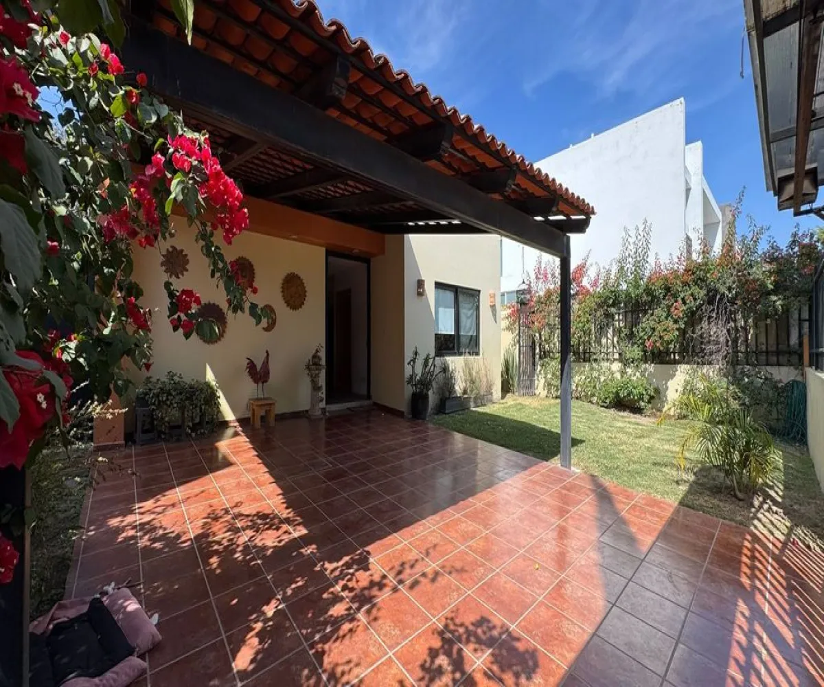 Casa En Renta,El Palomar,Paseo del Condor 123, Tlajomulco de Zúñiga, Jalisco 45643, 2 Habitaciones,2 Baños,Paseo del Condor,1,p7yyaNK