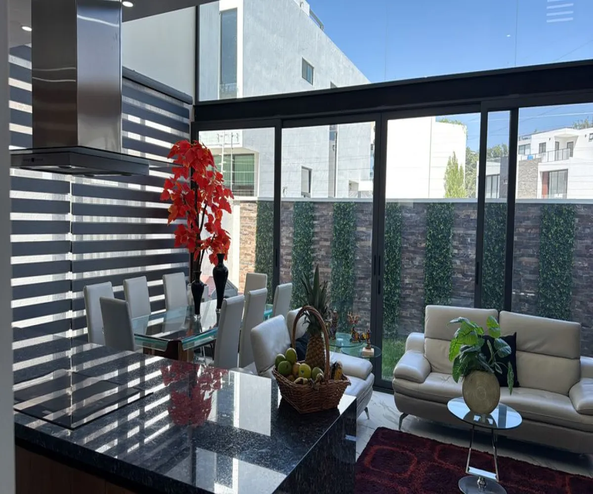 Casa En Venta,parques vallarta ,Paseo de la Estrella 3612, Zapopan, Jalisco 45222, 4 Habitaciones,4 Baños,Paseo de la Estrella,2,picavpn