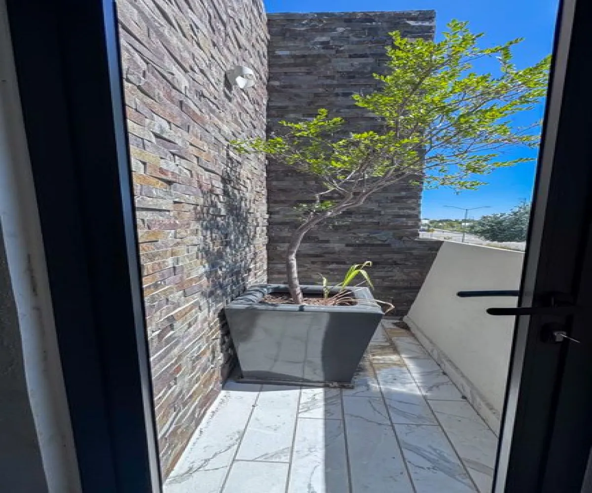 Casa En Venta,parques vallarta ,Paseo de la Estrella 3612, Zapopan, Jalisco 45222, 4 Habitaciones,4 Baños,Paseo de la Estrella,2,picavpn