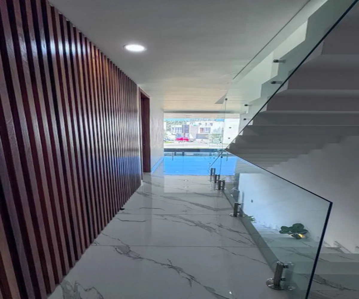 Casa En Venta,parques vallarta ,Paseo de la Estrella 3612, Zapopan, Jalisco 45222, 4 Habitaciones,4 Baños,Paseo de la Estrella,2,picavpn