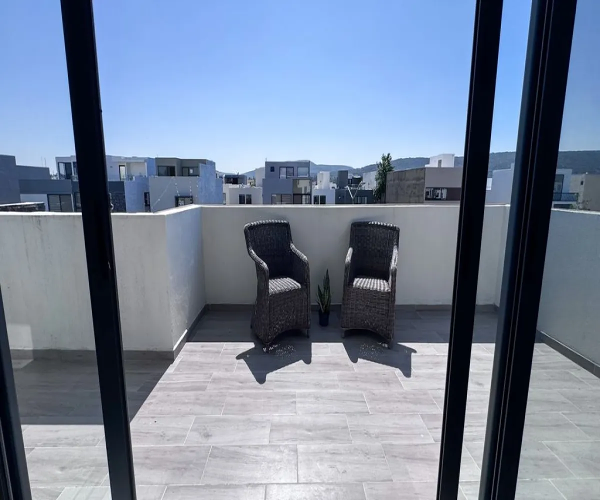 Casa En Venta,parques vallarta ,Paseo de la Estrella 3612, Zapopan, Jalisco 45222, 4 Habitaciones,4 Baños,Paseo de la Estrella,2,picavpn