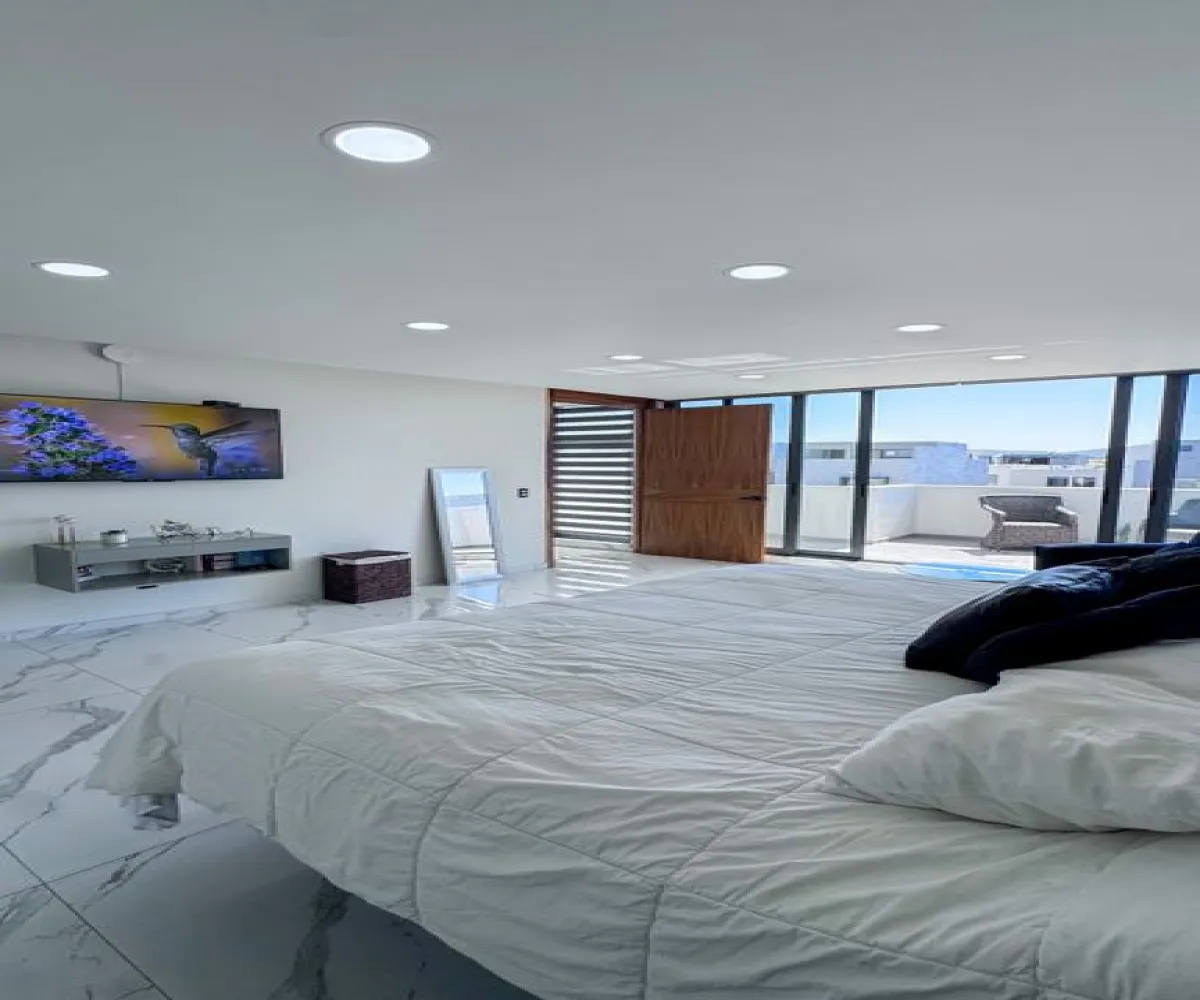 Casa En Venta,parques vallarta ,Paseo de la Estrella 3612, Zapopan, Jalisco 45222, 4 Habitaciones,4 Baños,Paseo de la Estrella,2,picavpn