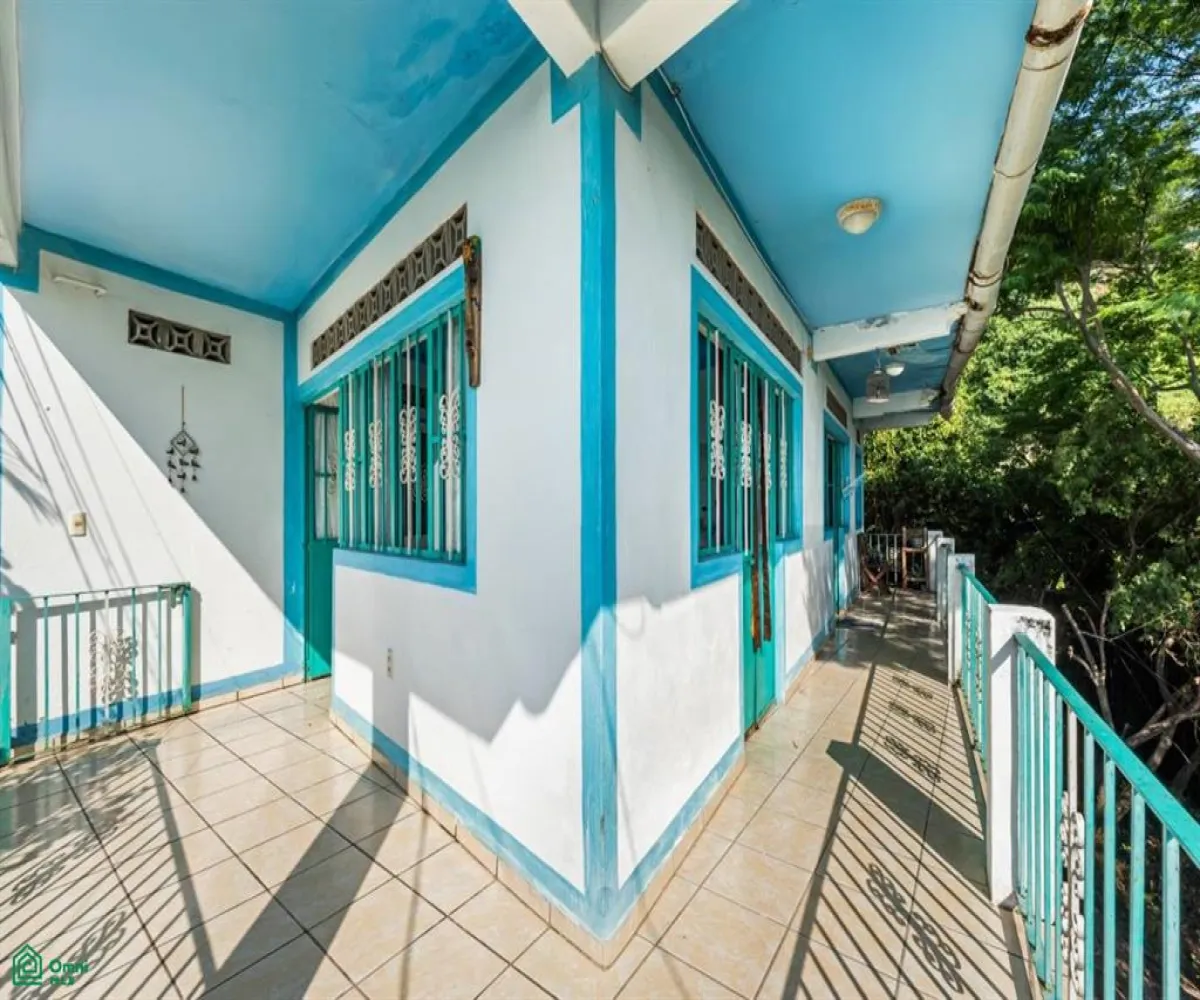 Casa En Venta,El Cerro,Andador Ecuador 582, Puerto Vallarta, Jalisco 48304, 2 Habitaciones,2 Baños,Andador Ecuador,MX251037882