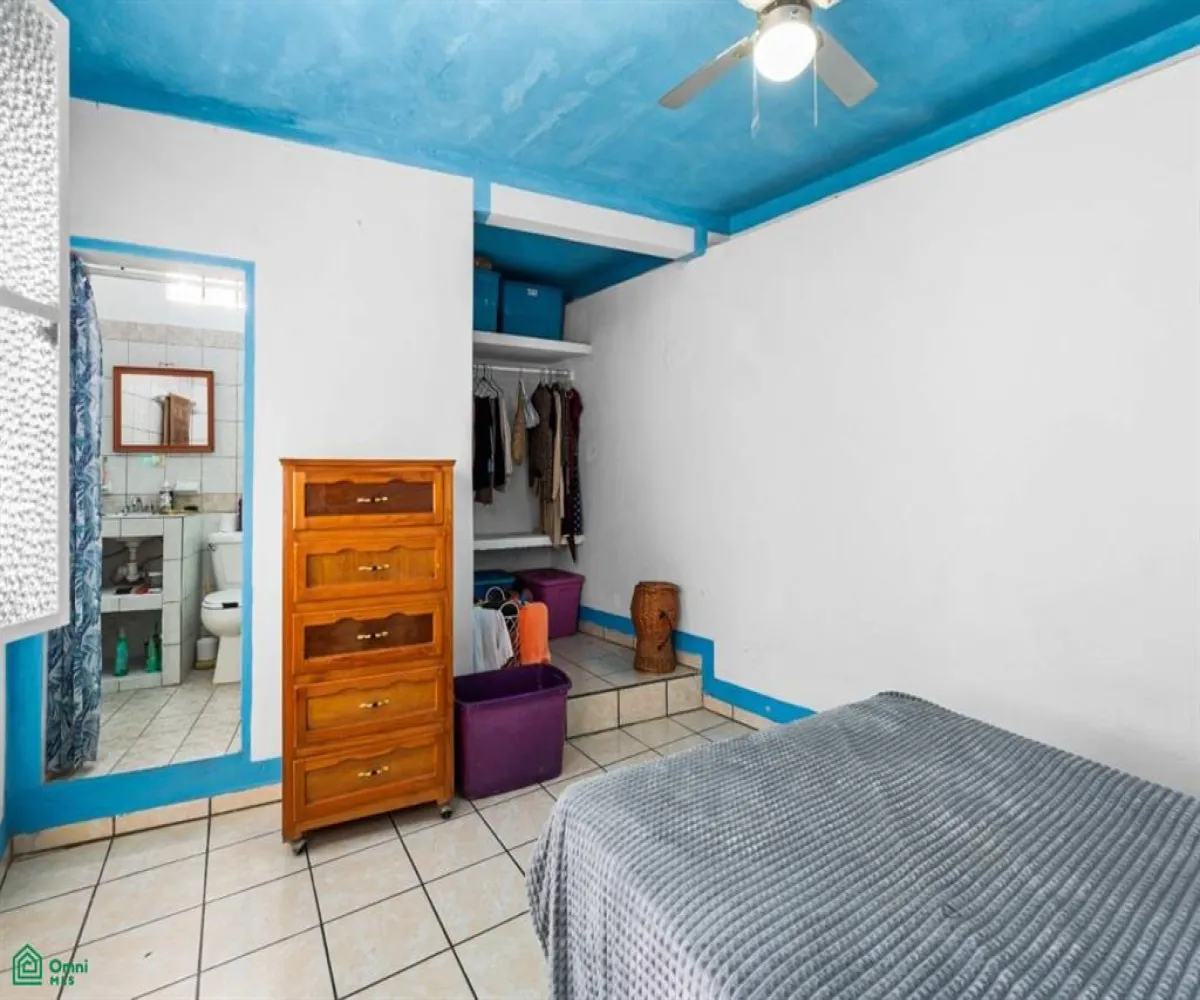 Casa En Venta,El Cerro,Andador Ecuador 582, Puerto Vallarta, Jalisco 48304, 2 Habitaciones,2 Baños,Andador Ecuador,MX251037882