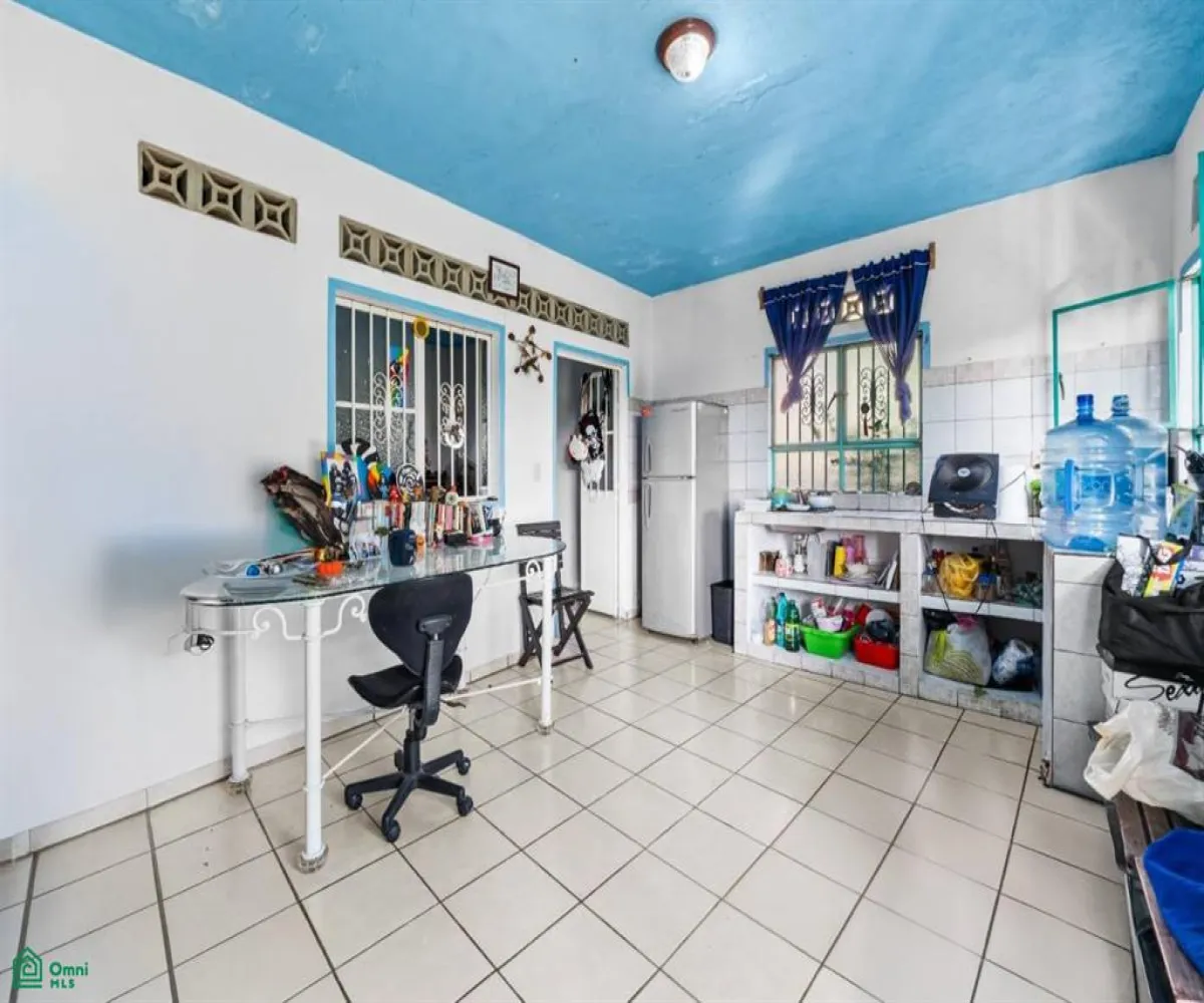 Casa En Venta,El Cerro,Andador Ecuador 582, Puerto Vallarta, Jalisco 48304, 2 Habitaciones,2 Baños,Andador Ecuador,MX251037882