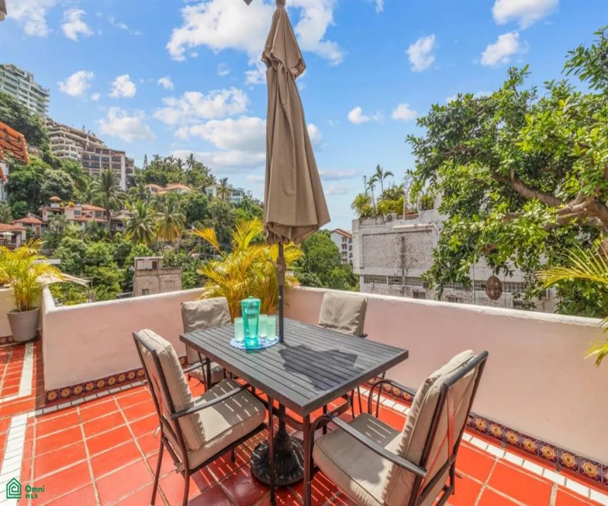 Departamento En Venta,Emiliano Zapata,Pino Suarez 580 Int.8, Puerto Vallarta, Jalisco 48380, 2 Habitaciones,2 Baños,Pino Suarez,MX251037961