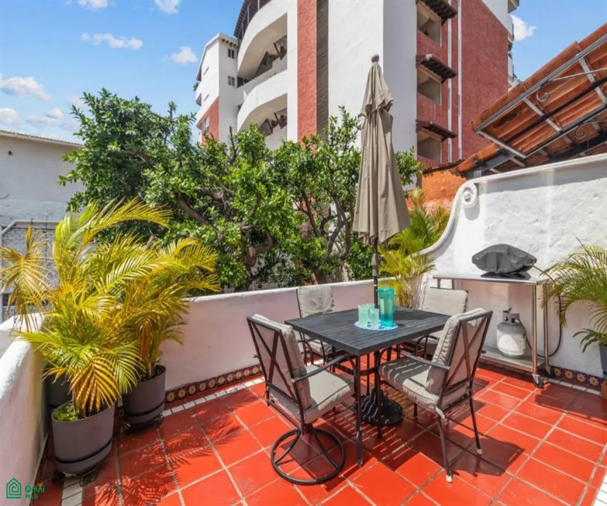 Departamento En Venta,Emiliano Zapata,Pino Suarez 580 Int.8, Puerto Vallarta, Jalisco 48380, 2 Habitaciones,2 Baños,Pino Suarez,MX251037961