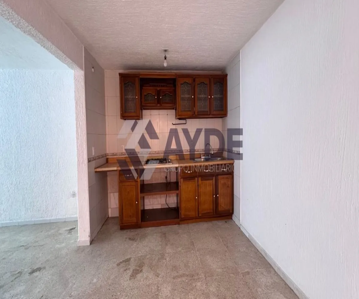 Casa En Venta,La Paz,Avenida San Rafael 829, Guadalajara, Jalisco 44860, 2 Habitaciones,1 Baño,Avenida San Rafael,1,poOljVB
