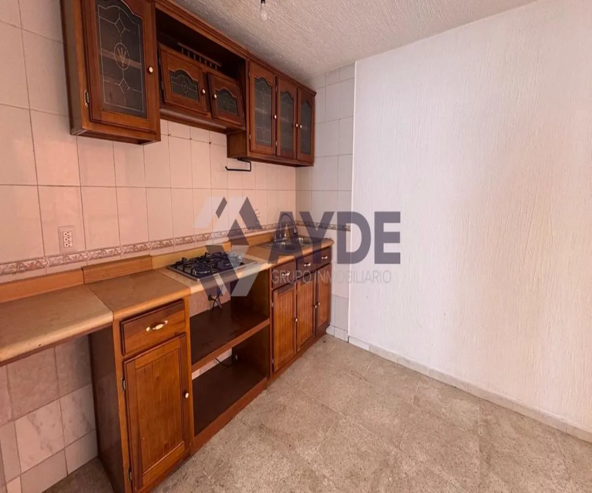 Casa En Venta,La Paz,Avenida San Rafael 829, Guadalajara, Jalisco 44860, 2 Habitaciones,1 Baño,Avenida San Rafael,1,poOljVB