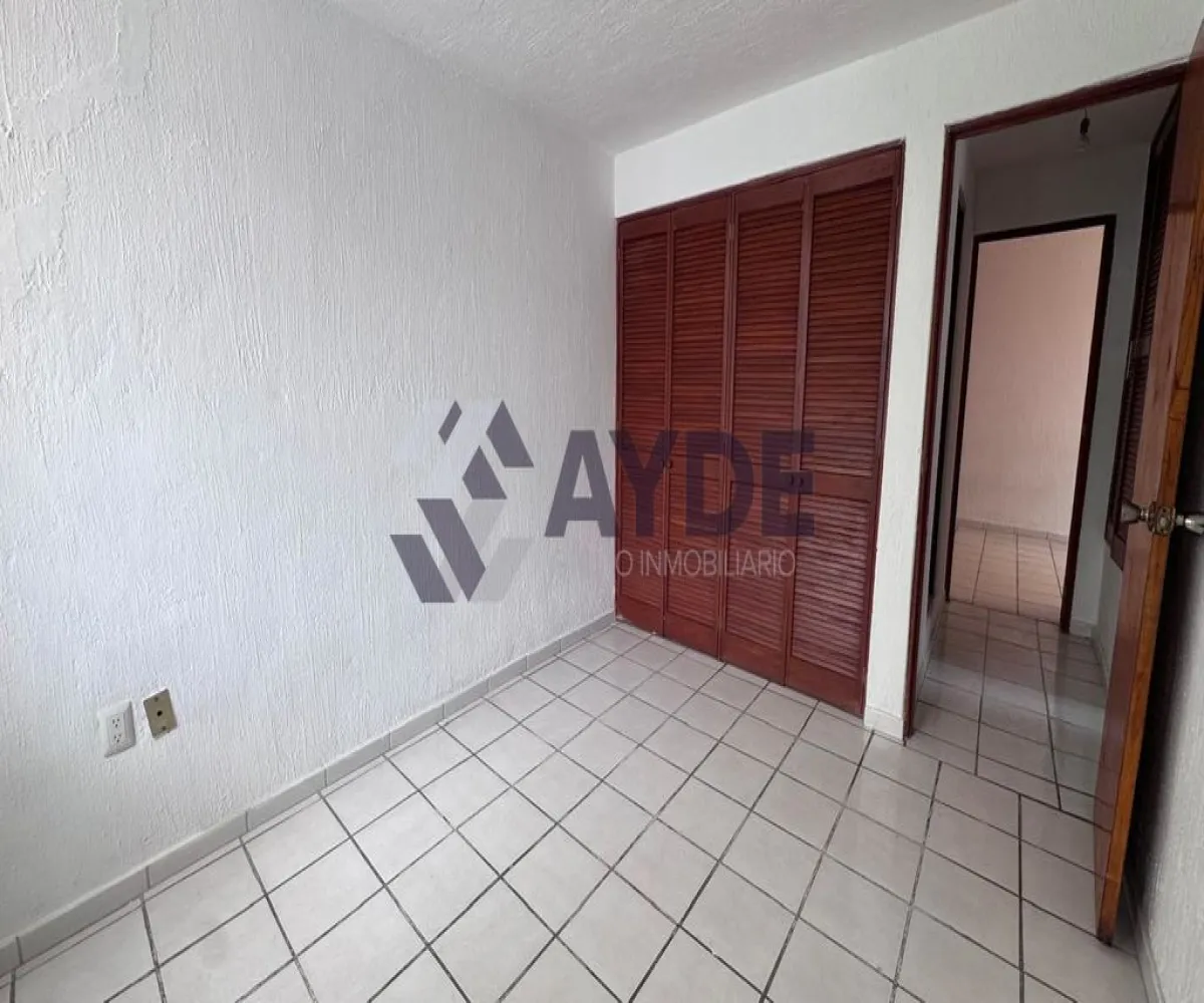 Casa En Venta,La Paz,Avenida San Rafael 829, Guadalajara, Jalisco 44860, 2 Habitaciones,1 Baño,Avenida San Rafael,1,poOljVB