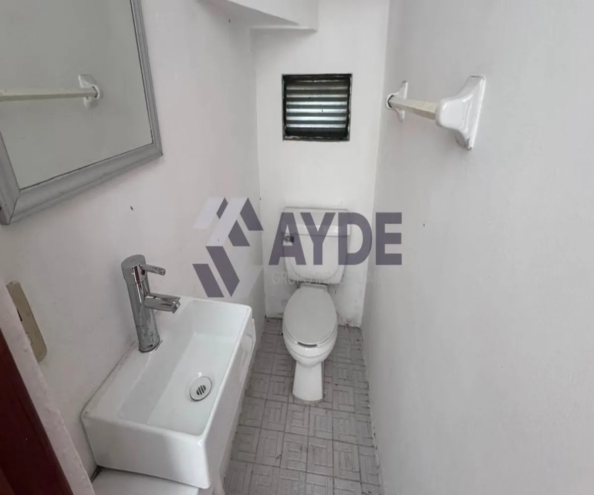 Casa En Venta,La Paz,Avenida San Rafael 829, Guadalajara, Jalisco 44860, 2 Habitaciones,1 Baño,Avenida San Rafael,1,poOljVB