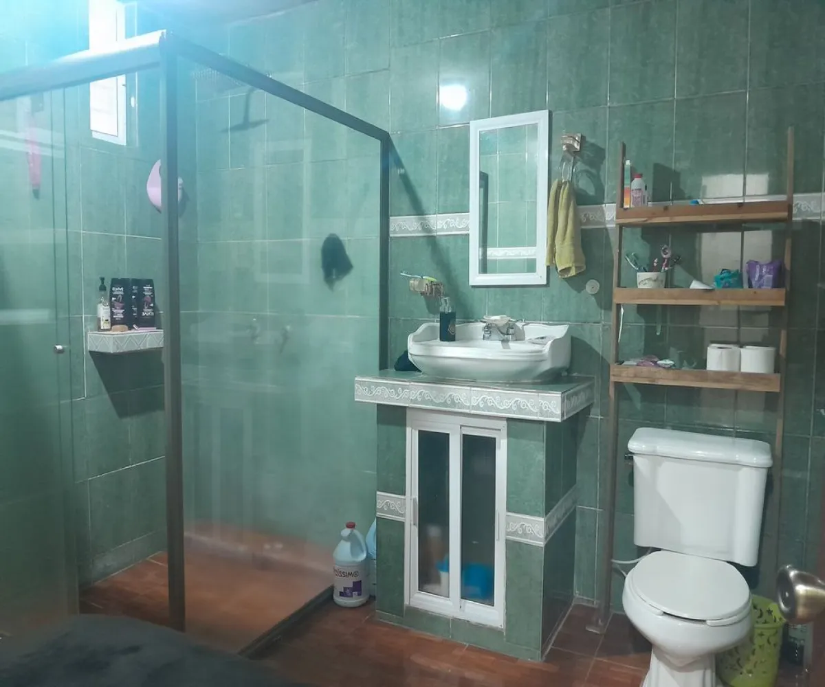 Casa En Venta,Paseos del Briseño,Paseo de Los Adolecentes S/N, Zapopan, Jalisco 45236, 3 Habitaciones,1 Baño,Paseo de Los Adolecentes,1,pgDh4f5