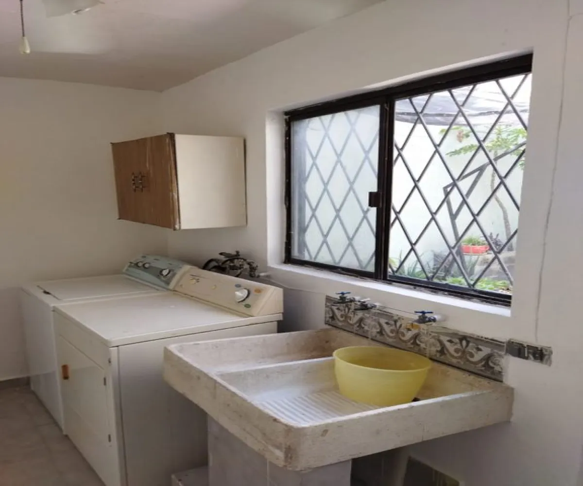 Casa En Venta,Torres de Satélite,Paseo de la Reforma 6515, Monterrey, Nuevo León 64950, 3 Habitaciones,3 Baños,Paseo de la Reforma,2,pjFuOBD