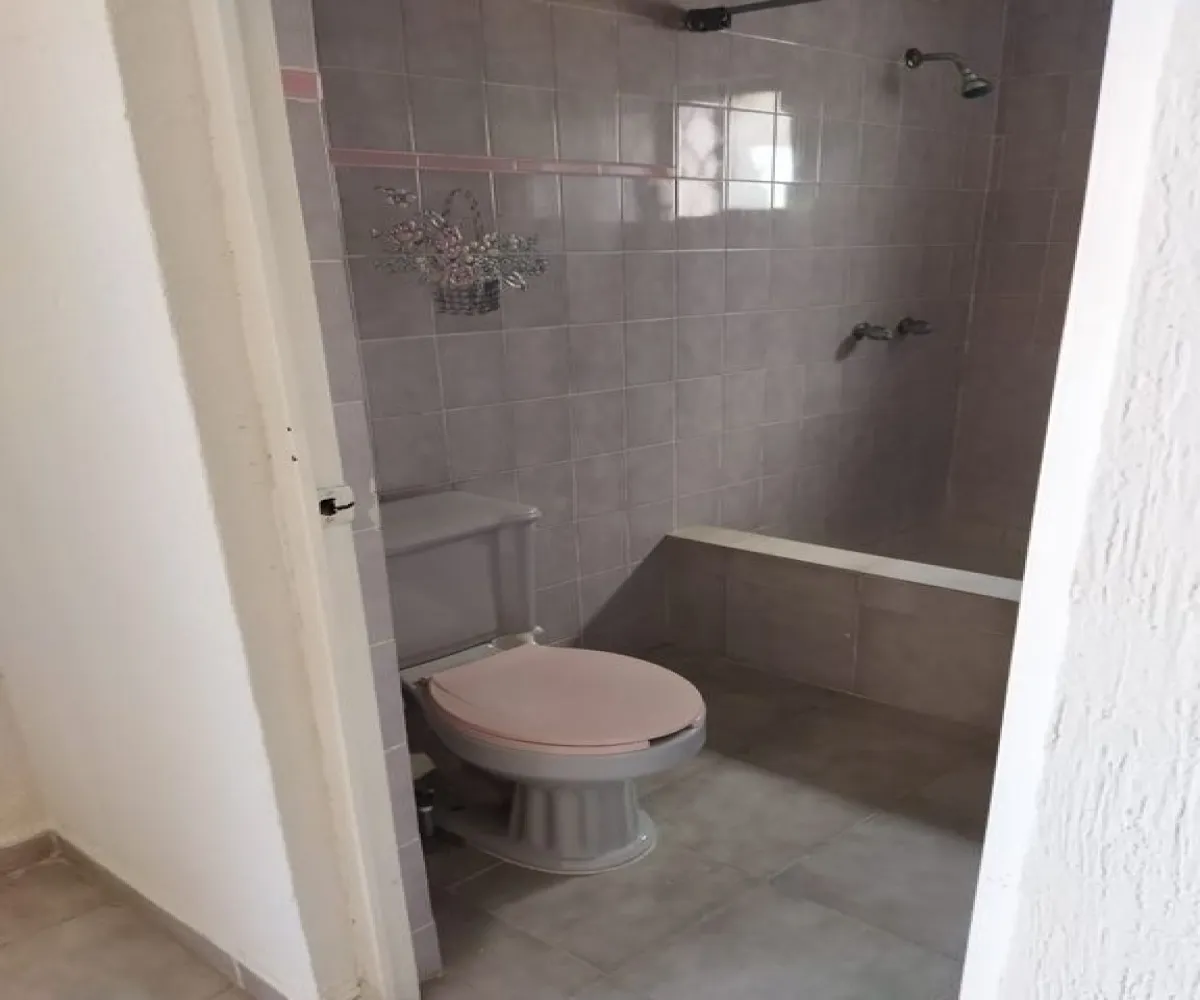 Casa En Venta,Torres de Satélite,Paseo de la Reforma 6515, Monterrey, Nuevo León 64950, 3 Habitaciones,3 Baños,Paseo de la Reforma,2,pjFuOBD