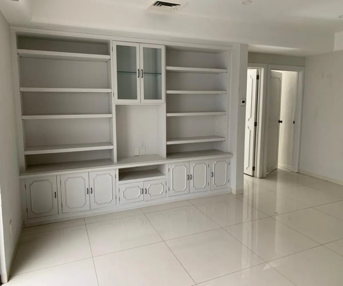 Casa En Renta,Vallarta Norte,Calle Isabel la Católica 20, Guadalajara, Jalisco 44690, 4 Habitaciones,4 Baños,Calle Isabel la Católica,2,pAcWKZs