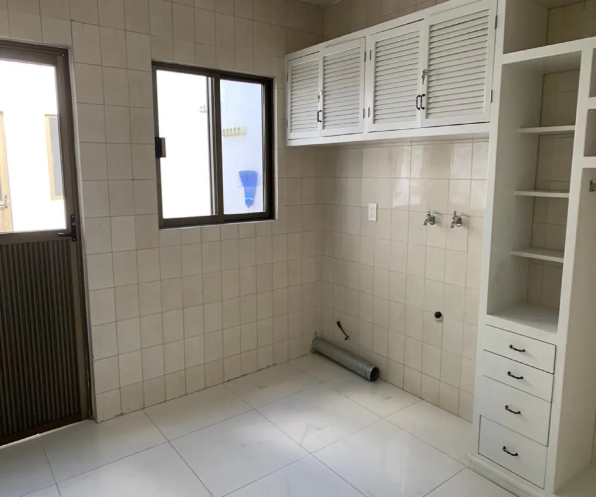 Casa En Renta,Vallarta Norte,Calle Isabel la Católica 20, Guadalajara, Jalisco 44690, 4 Habitaciones,4 Baños,Calle Isabel la Católica,2,pAcWKZs