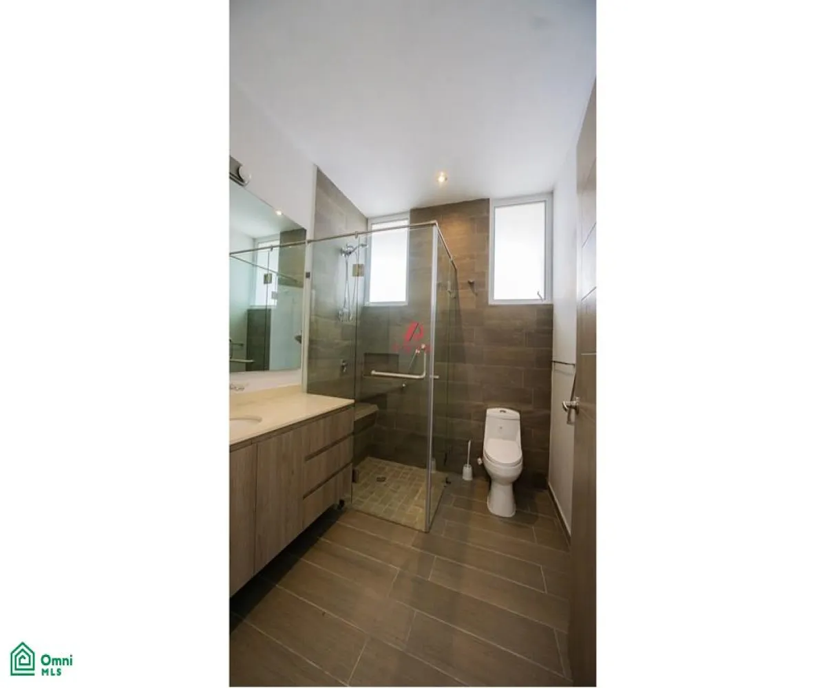 Casa En Venta,Lago Nogal,pabellón 5, Tlajomulco de Zuniga, Jalisco 45645, 4 Habitaciones,3 Baños,pabellón,MX251038114