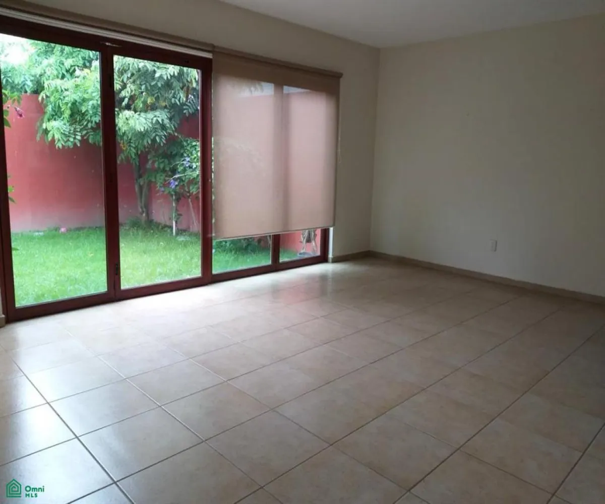 Casa En Venta,Jardín Real,Jardín de Las Victorias 2 - 133, Zapopan, Jalisco 45136, 4 Habitaciones,4 Baños,Jardín de Las Victorias,2,MX251038499