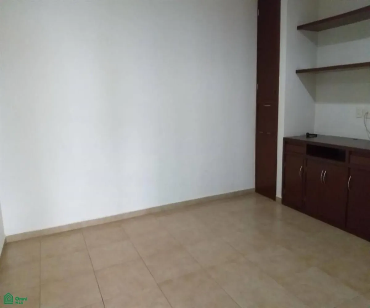 Casa En Venta,Jardín Real,Jardín de Las Victorias 2 - 133, Zapopan, Jalisco 45136, 4 Habitaciones,4 Baños,Jardín de Las Victorias,2,MX251038499
