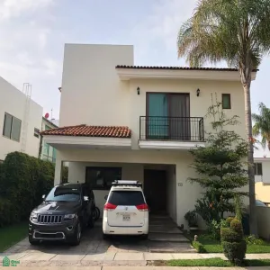 Casa En Venta,Jardín Real,Jardín de Las Victorias 2 - 133, Zapopan, Jalisco 45136, 4 Habitaciones,4 Baños,Jardín de Las Victorias,2,MX251038499