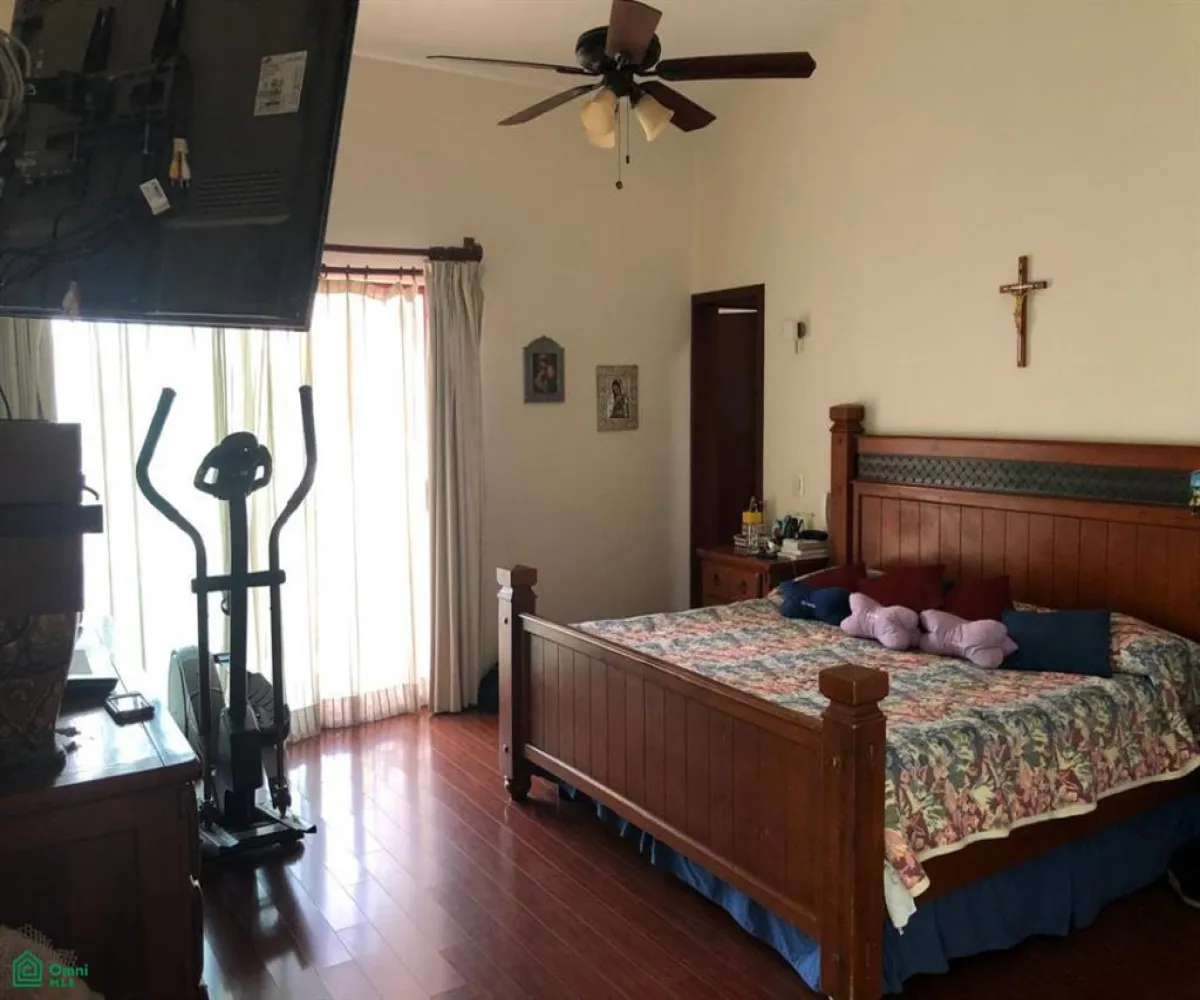 Casa En Venta,Jardín Real,Jardín de Las Victorias 2 - 133, Zapopan, Jalisco 45136, 4 Habitaciones,4 Baños,Jardín de Las Victorias,2,MX251038499