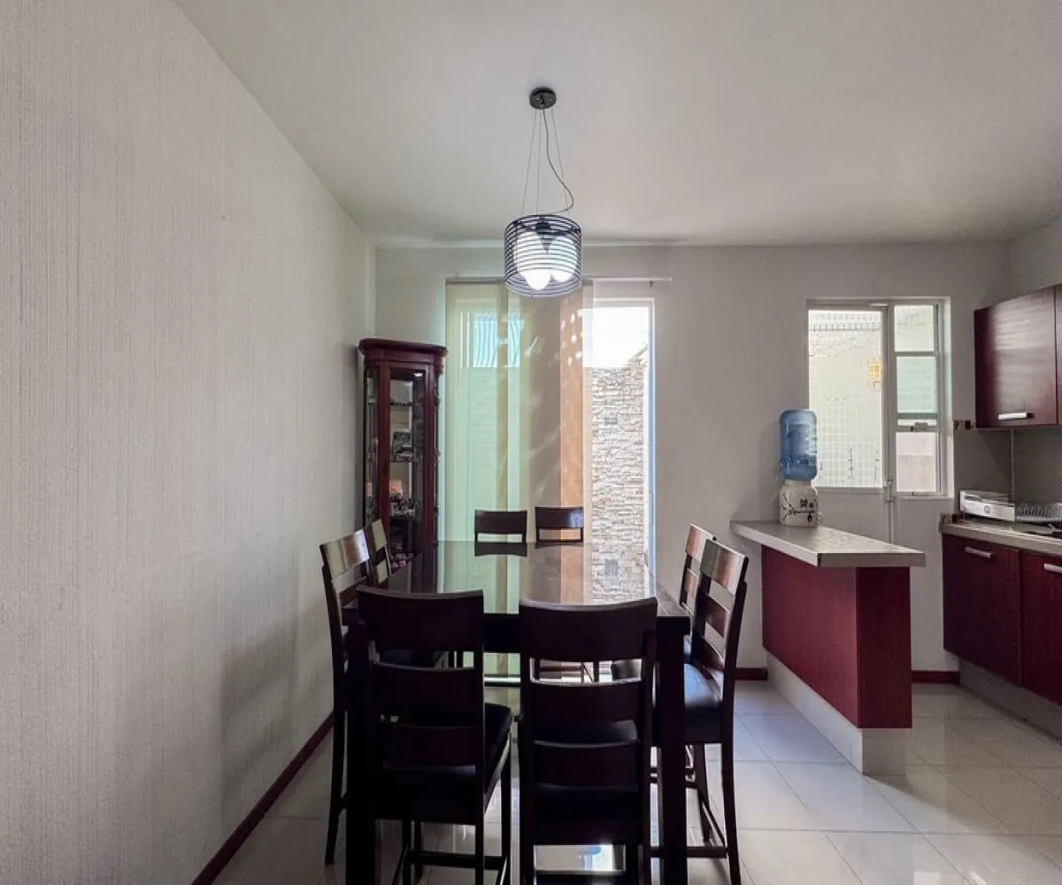 Casa En Venta,Valle Real,Rinconada del Encino 2584, Zapopan, Jalisco 45138, 3 Habitaciones,2 Baños,Rinconada del Encino,2,pK6U13s