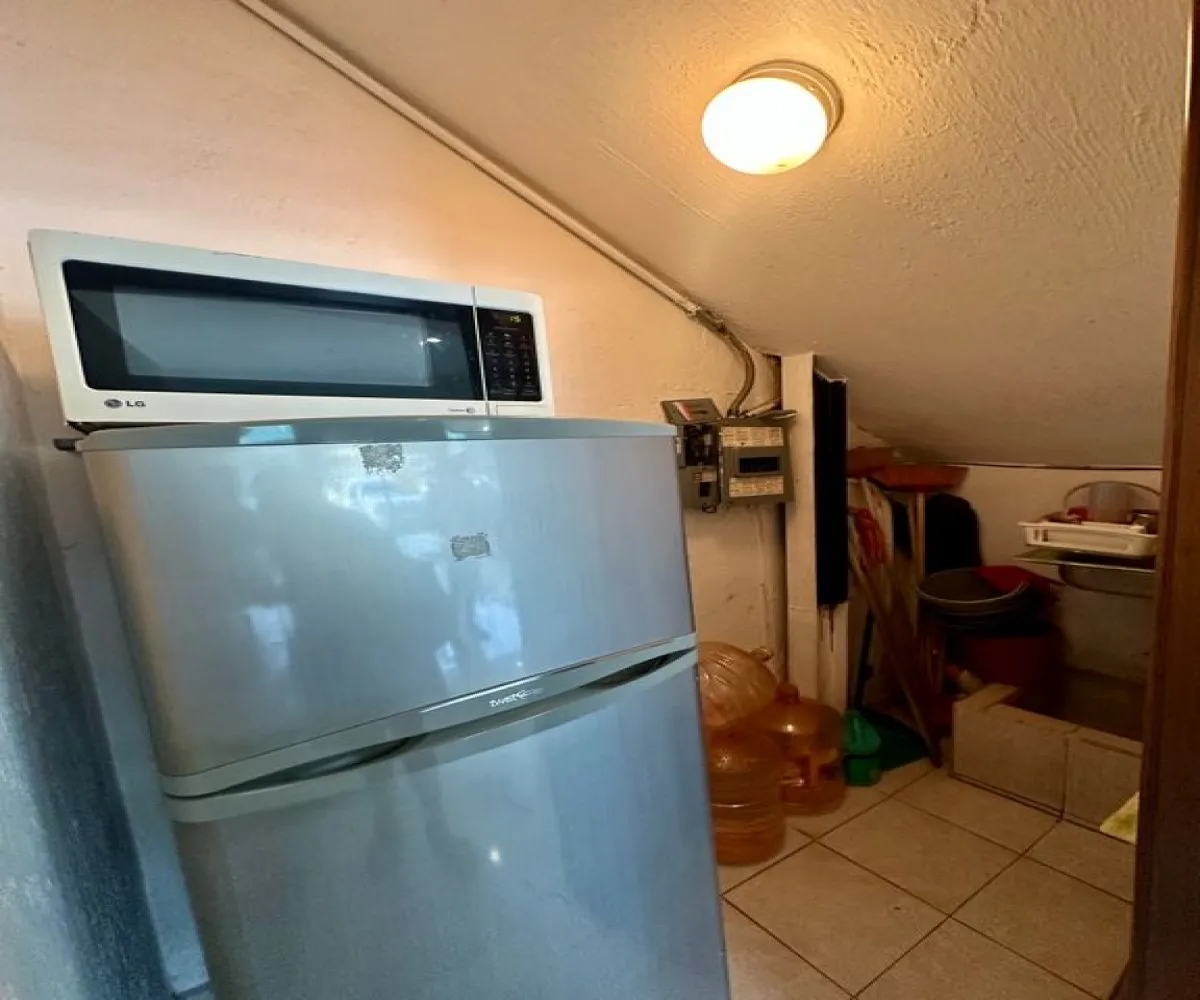 Local En Venta,Vallarta Poniente,Plazuela Vallarta 3233 B13, Guadalajara, Jalisco 44110,Plazuela Vallarta,2,pH0Wk3h