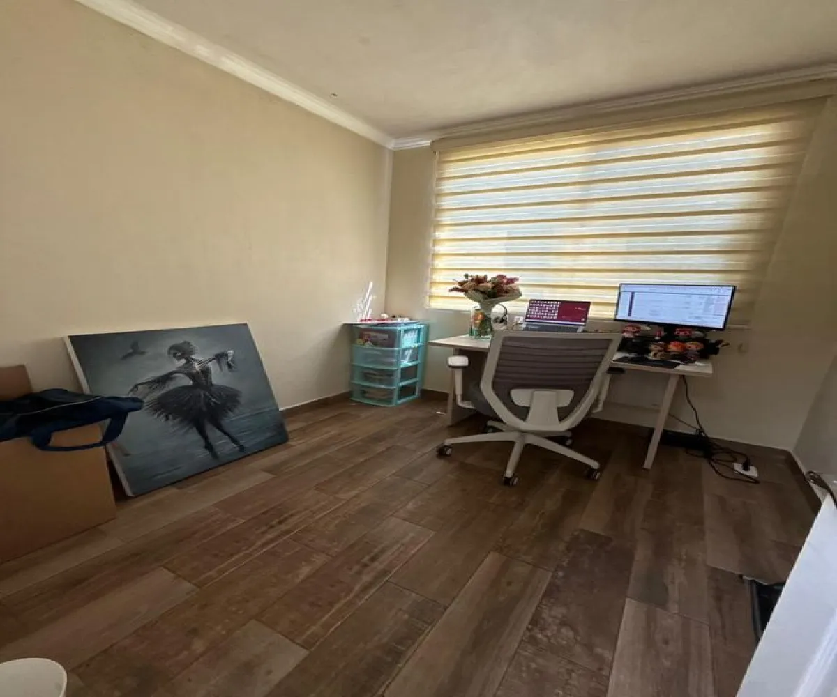 Casa En Venta,Sendero de las Moras,Sendero de las Moras 45645, Tlajomulco de Zúñiga, Jalisco 45640, 4 Habitaciones,2 Baños,Sendero de las Moras,2,pWCYhcE