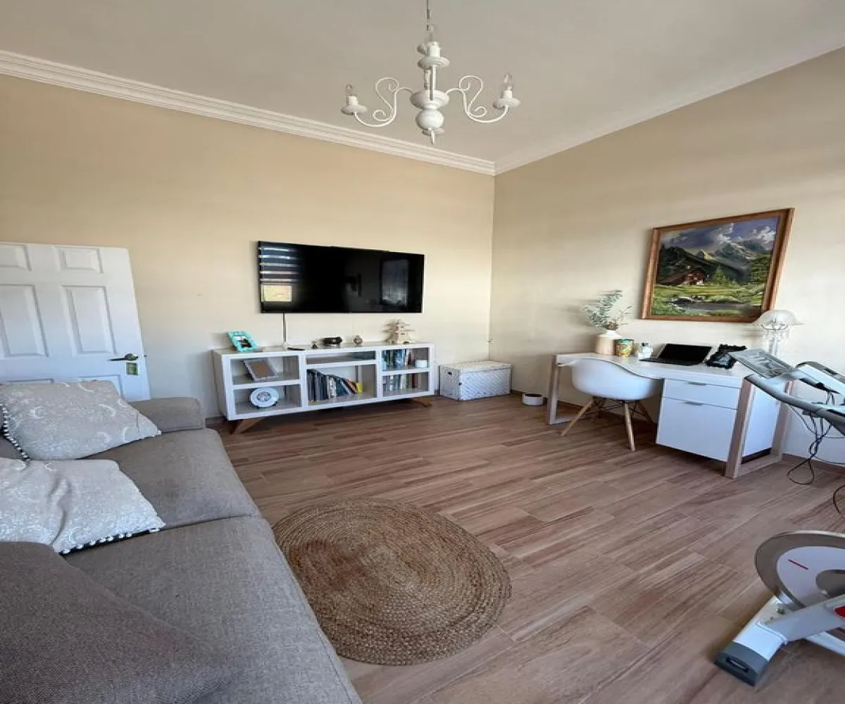 Casa En Venta,Sendero de las Moras,Sendero de las Moras 45645, Tlajomulco de Zúñiga, Jalisco 45640, 4 Habitaciones,2 Baños,Sendero de las Moras,2,pWCYhcE