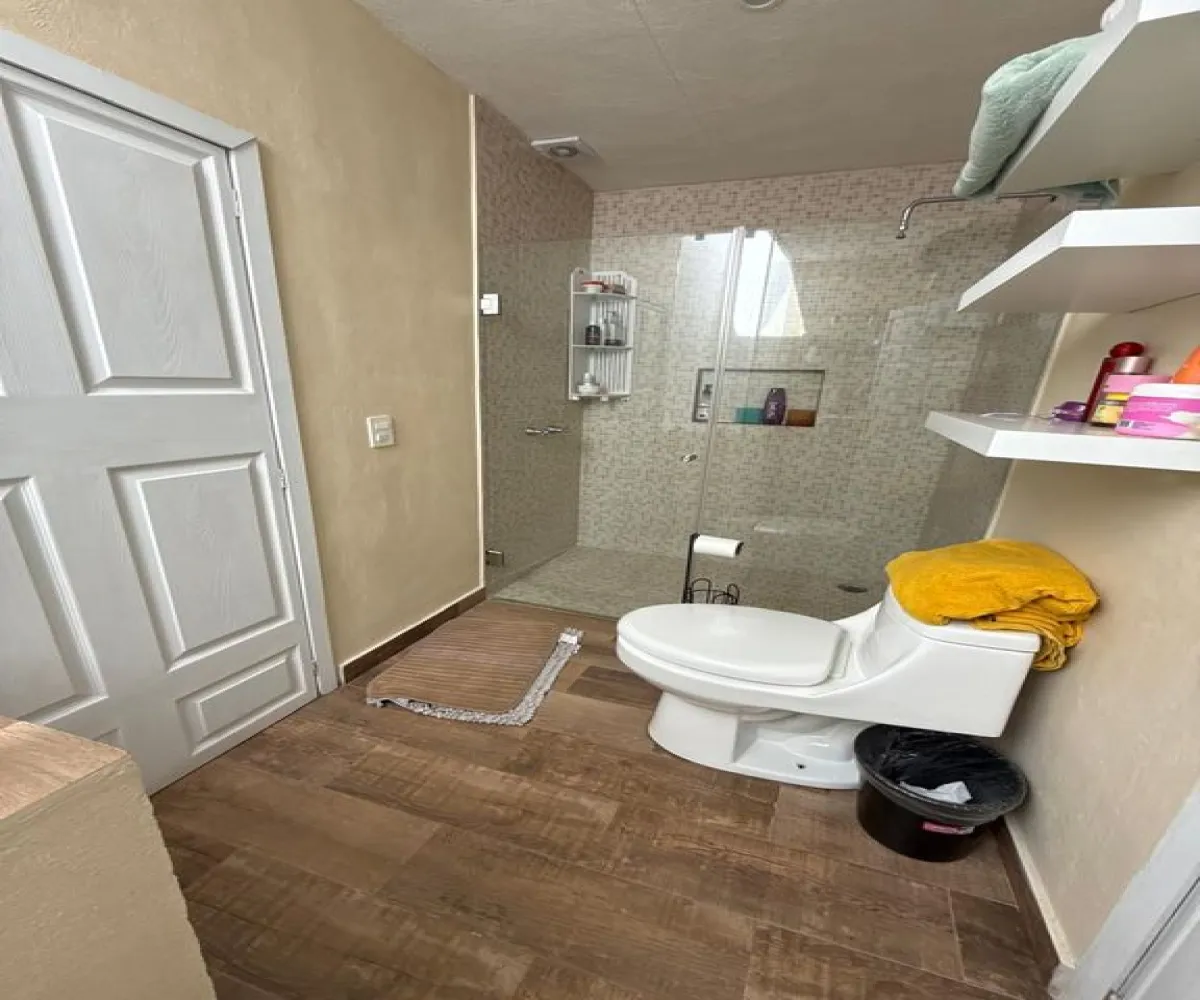 Casa En Venta,Sendero de las Moras,Sendero de las Moras 45645, Tlajomulco de Zúñiga, Jalisco 45640, 4 Habitaciones,2 Baños,Sendero de las Moras,2,pWCYhcE