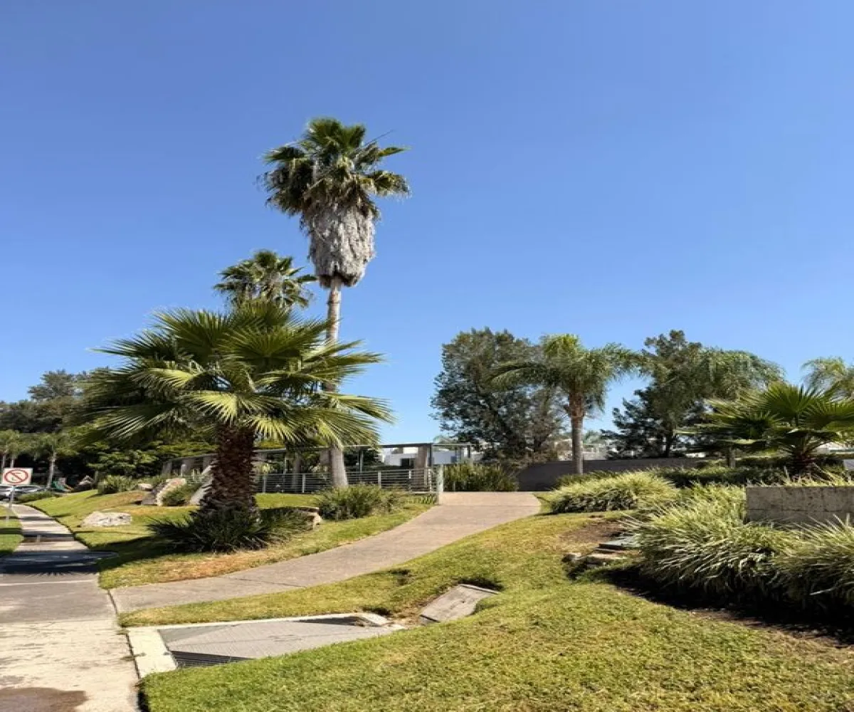 Casa En Venta,Sendero de las Moras,Sendero de las Moras 45645, Tlajomulco de Zúñiga, Jalisco 45640, 4 Habitaciones,2 Baños,Sendero de las Moras,2,pWCYhcE