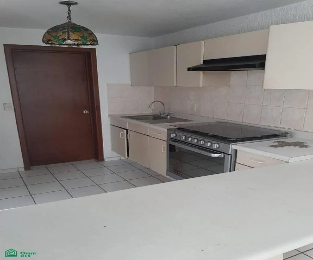 Casa En Renta,Parque de La Castellana,Av. Naciones unidas 6111 - Int 55, Zapopan, Jalisco 45117, 3 Habitaciones,2 Baños,Av. Naciones unidas,1,MX251039118