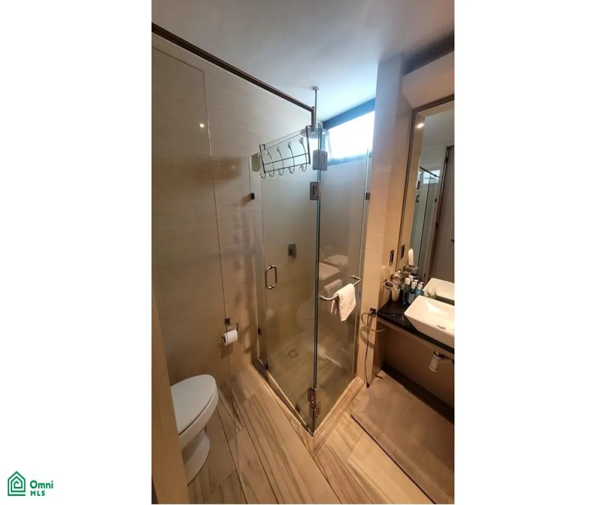 Casa En Renta,LA RIOJA,Quintanar de la Rioja S/N, Tlajomulco de Zuniga, Jalisco 45645, 4 Habitaciones,4 Baños,Quintanar de la Rioja,MX251039627