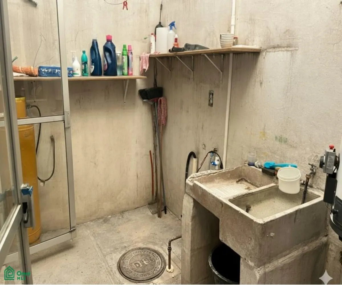 Casa En Venta,Fraccionamiento Parques las Palmas,AVENIDA LAS PALMAS 168, Puerto Vallarta, Jalisco 48317, 2 Habitaciones,2 Baños,AVENIDA LAS PALMAS,2,MX251039633