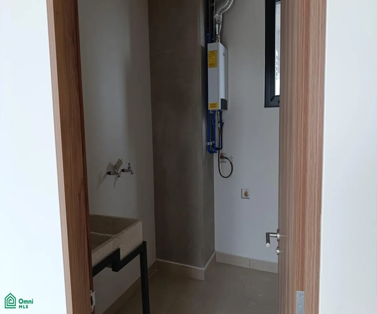 Departamento En Venta,Fraccionamiento Monraz,Av. Juan Palomar y Arias 510, Guadalajara, Jalisco 44680, 2 Habitaciones,2 Baños,Av. Juan Palomar y Arias,MX251040218