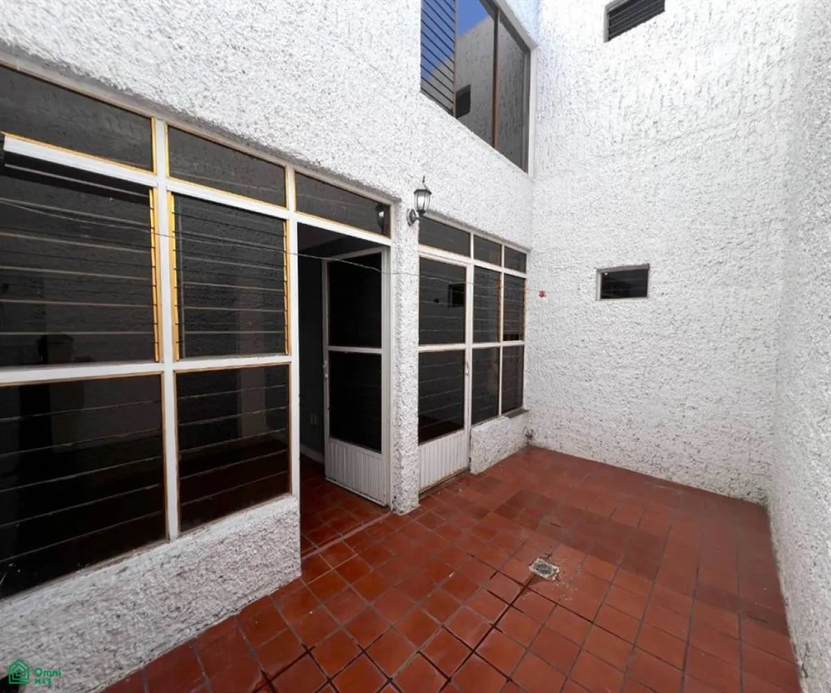 Casa En Venta,Circunvalación Oblatos,Anaya Ventura 1119, Guadalajara, Jalisco 44716, 5 Habitaciones,3 Baños,Anaya Ventura,2,MX251040442